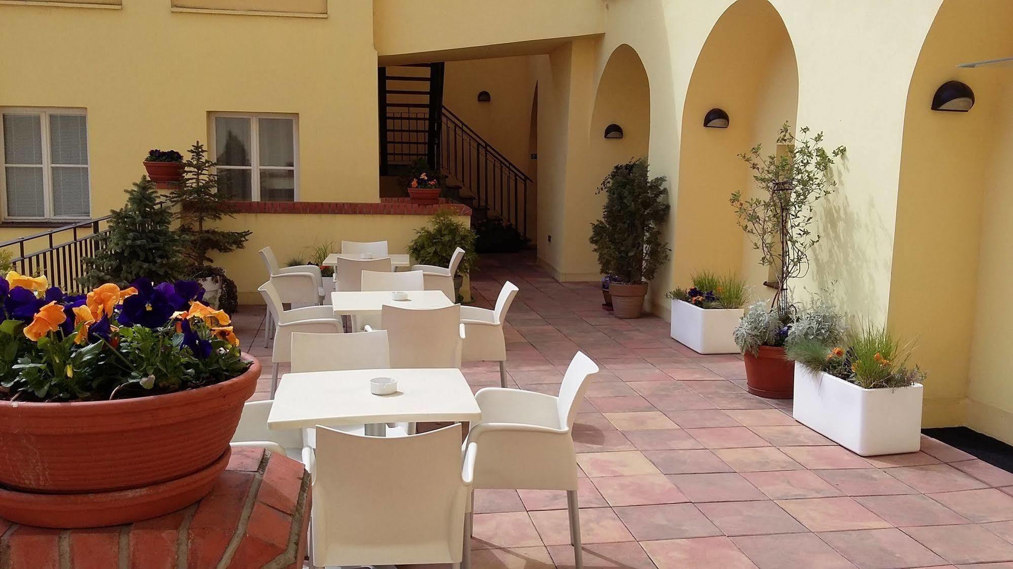 Domus Henrici Hotel Prag Eksteriør billede