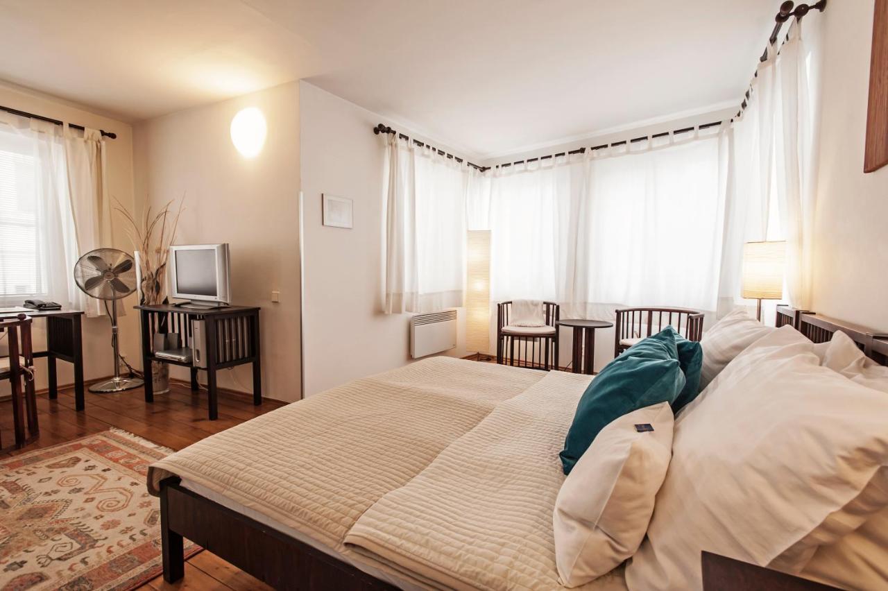 Domus Henrici Hotel Prag Eksteriør billede